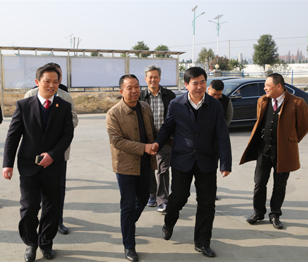 图七：调研组一行走访武穴某重点企业.jpg
