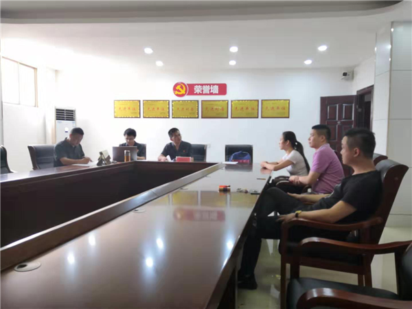 图一：城关法庭巡回审判_副本.png