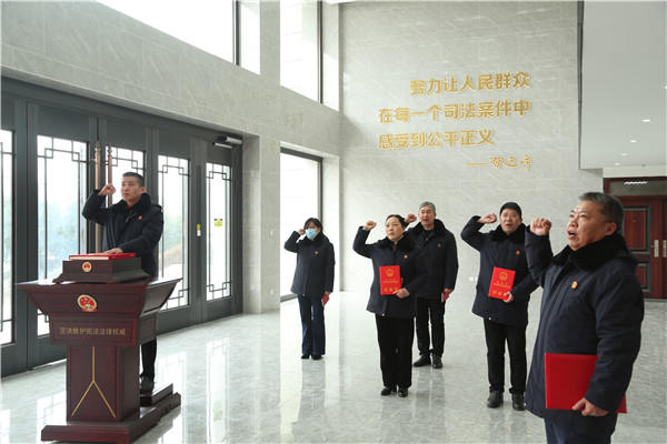 图三&封面.JPG